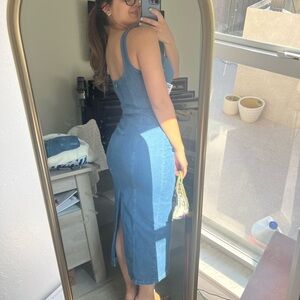 Denim midi dress stretchy